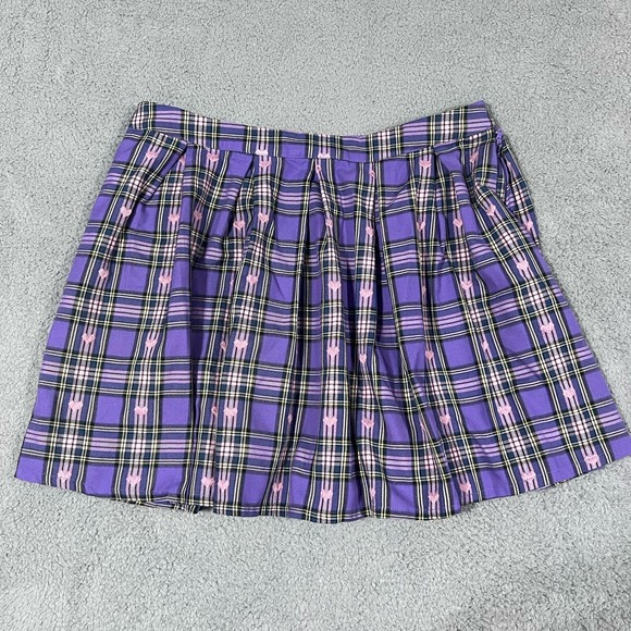 Hot Topic Dresses & Skirts - Hot Topic Purple Pink Plaid Hearts Skirt XXL School Girl Punk Mini Short Pleated